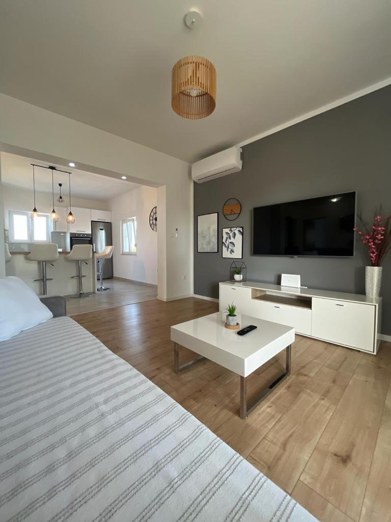 Apartman Sunset Razanac Bagian luar foto