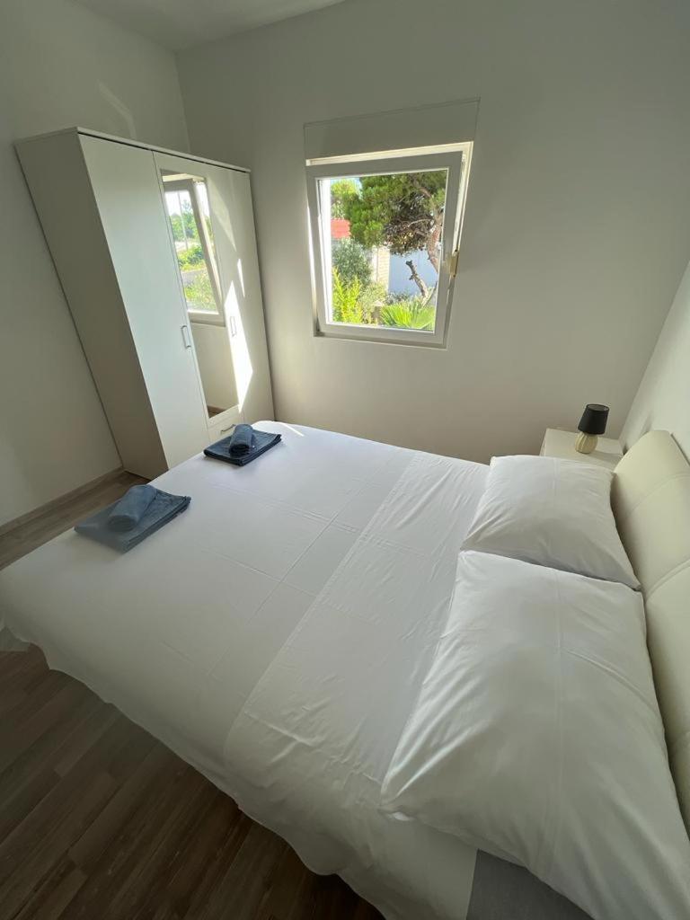 Apartman Sunset Razanac Bagian luar foto