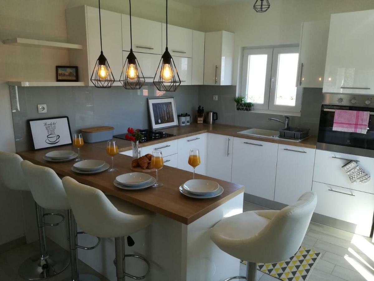 Apartman Sunset Razanac Bagian luar foto